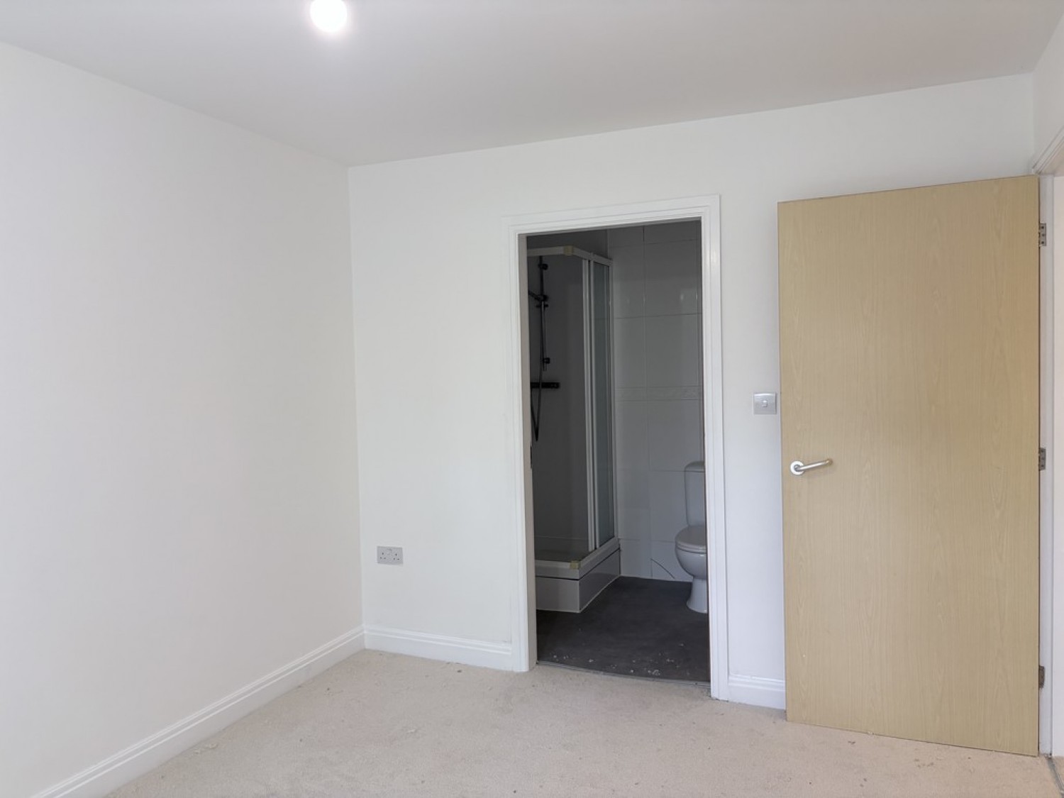 2 bedroom Flat for Letting Hollyhedge Heights, Hollyhedge Road