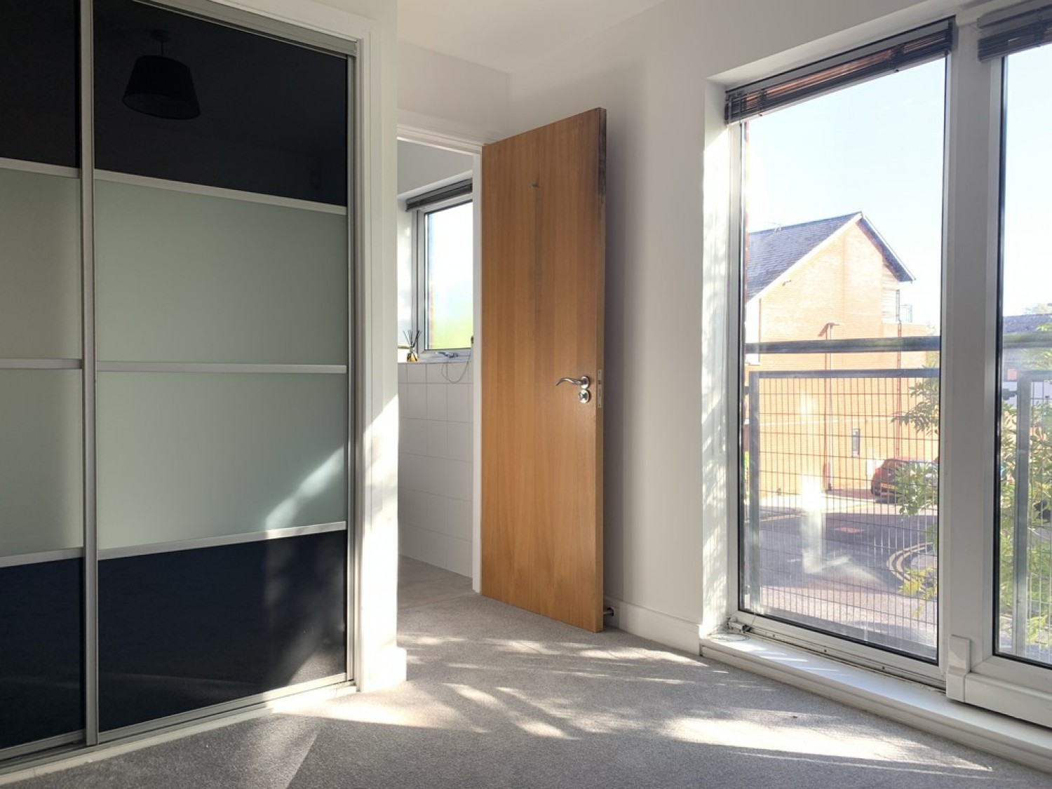 2 bedroom Flat for Letting Montmano Drive, Didsbury, Manchester
