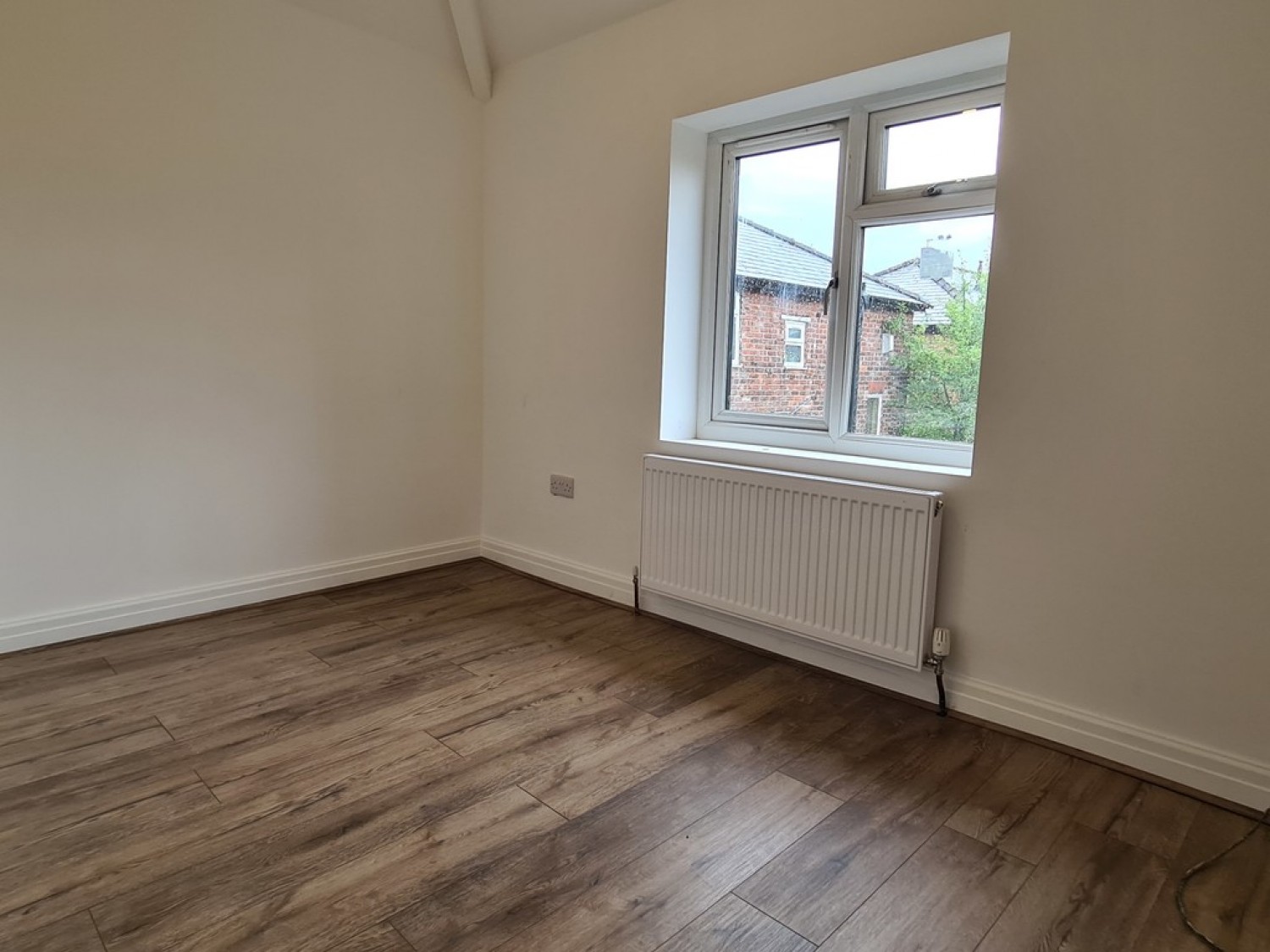 3 bedroom House for Letting Addison Crescent, Whalley Range, Manchester