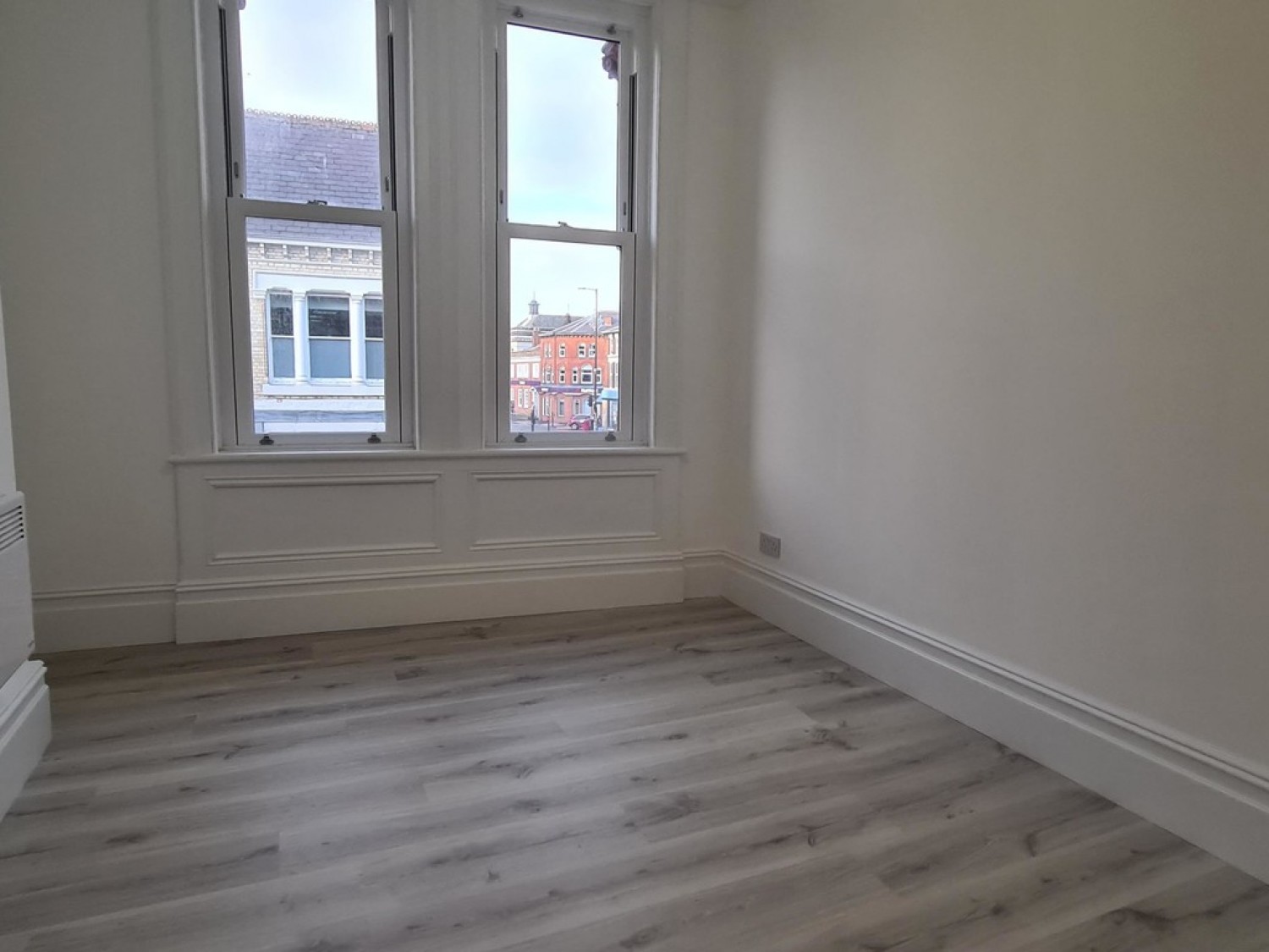 2 bedroom Flat in Silverwood Avenue, Chorlton, Manchester