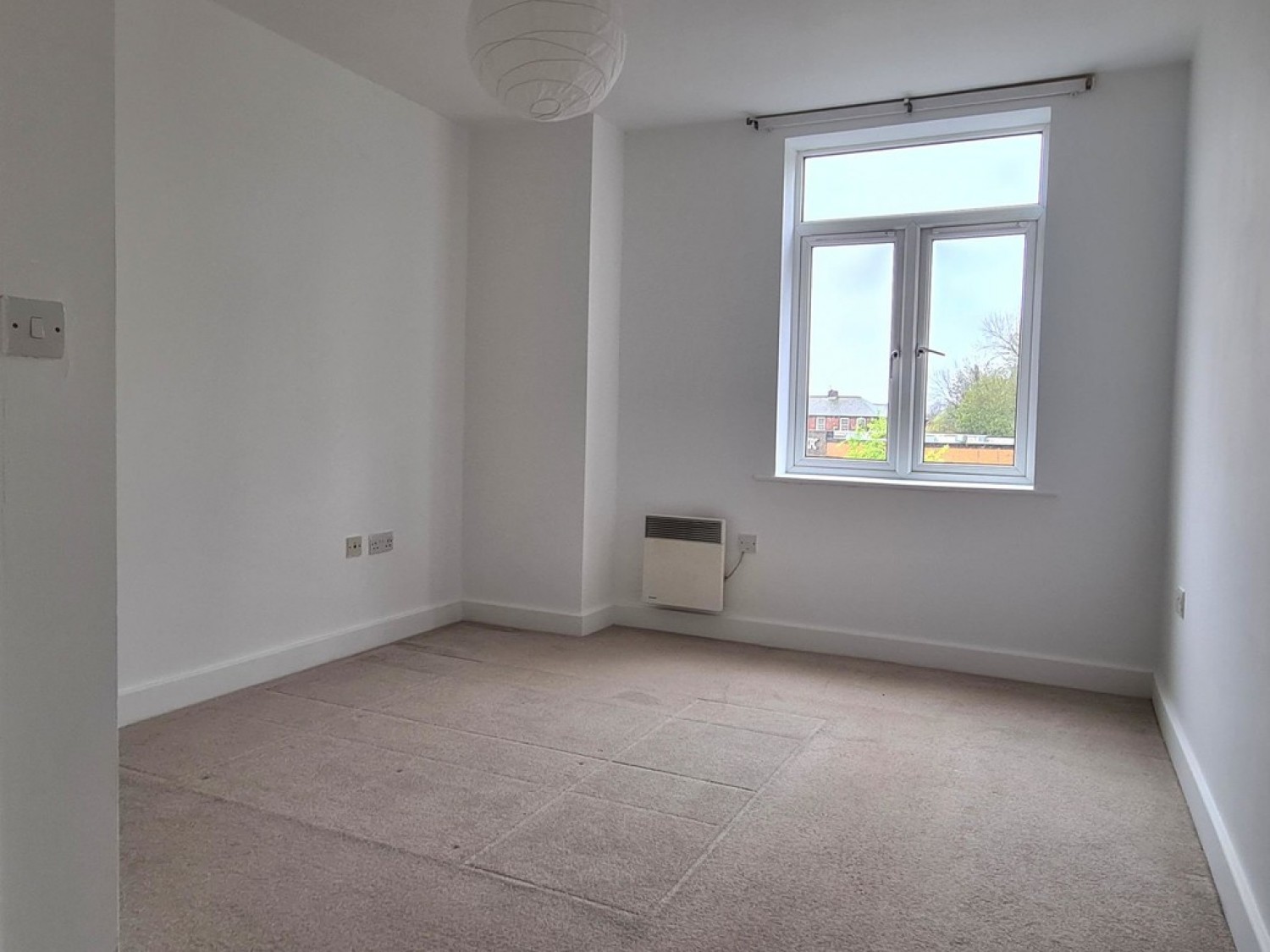 2 bedroom Flat for Letting Barlow Moor Road, Chorlton, Manchester
