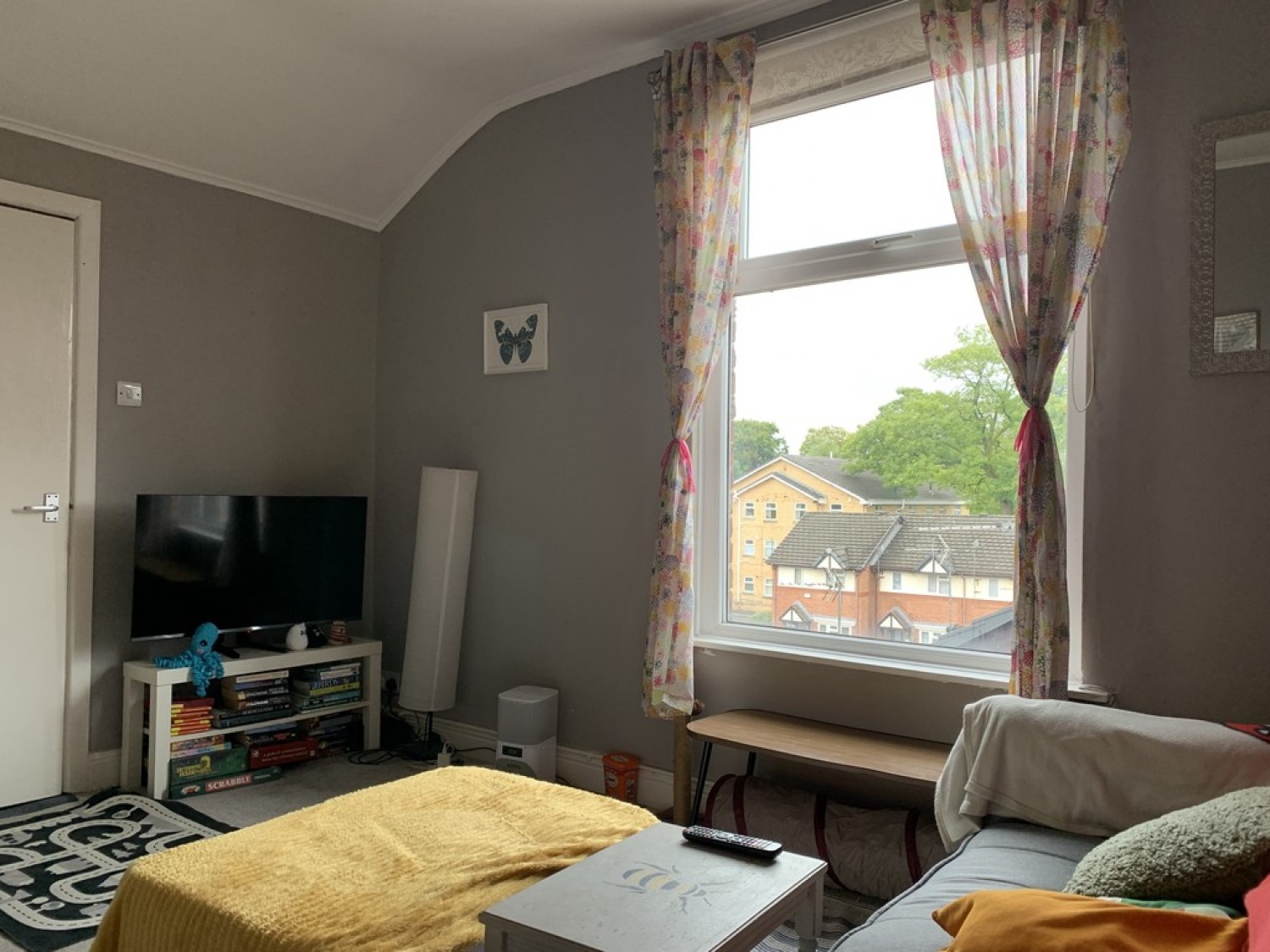 1 bedroom Flat for Letting Clarendon Road, Whalley Range, Manchester