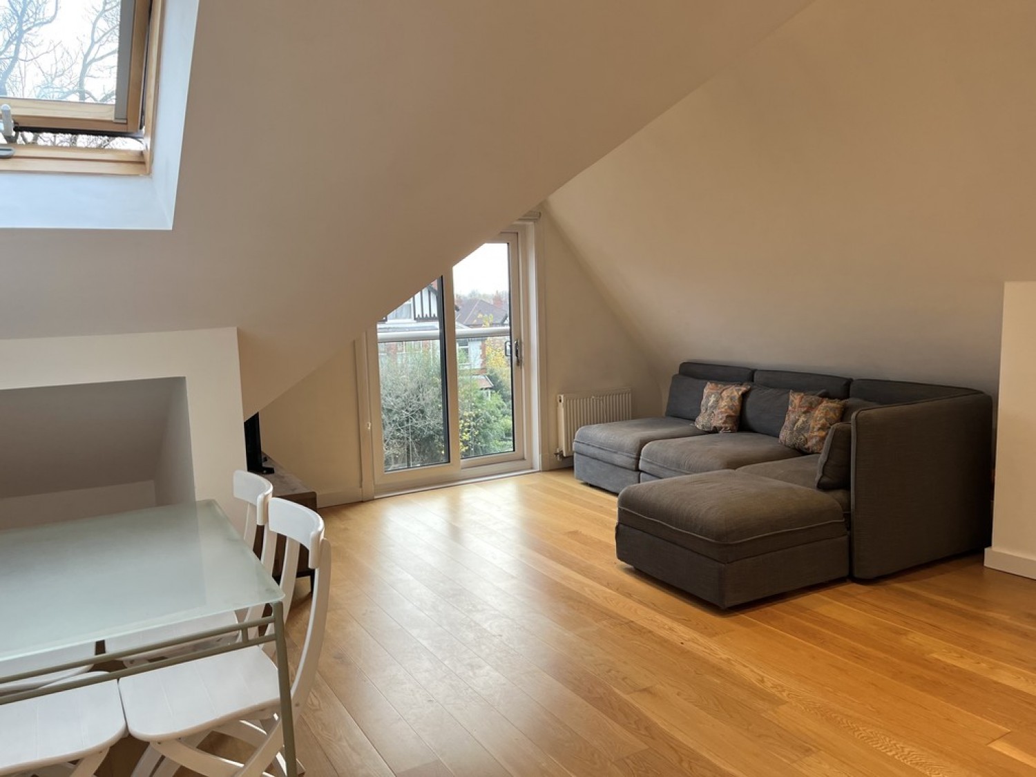 2 bedroom Flat for Letting Wilbraham Road, Chorlton, Manchester