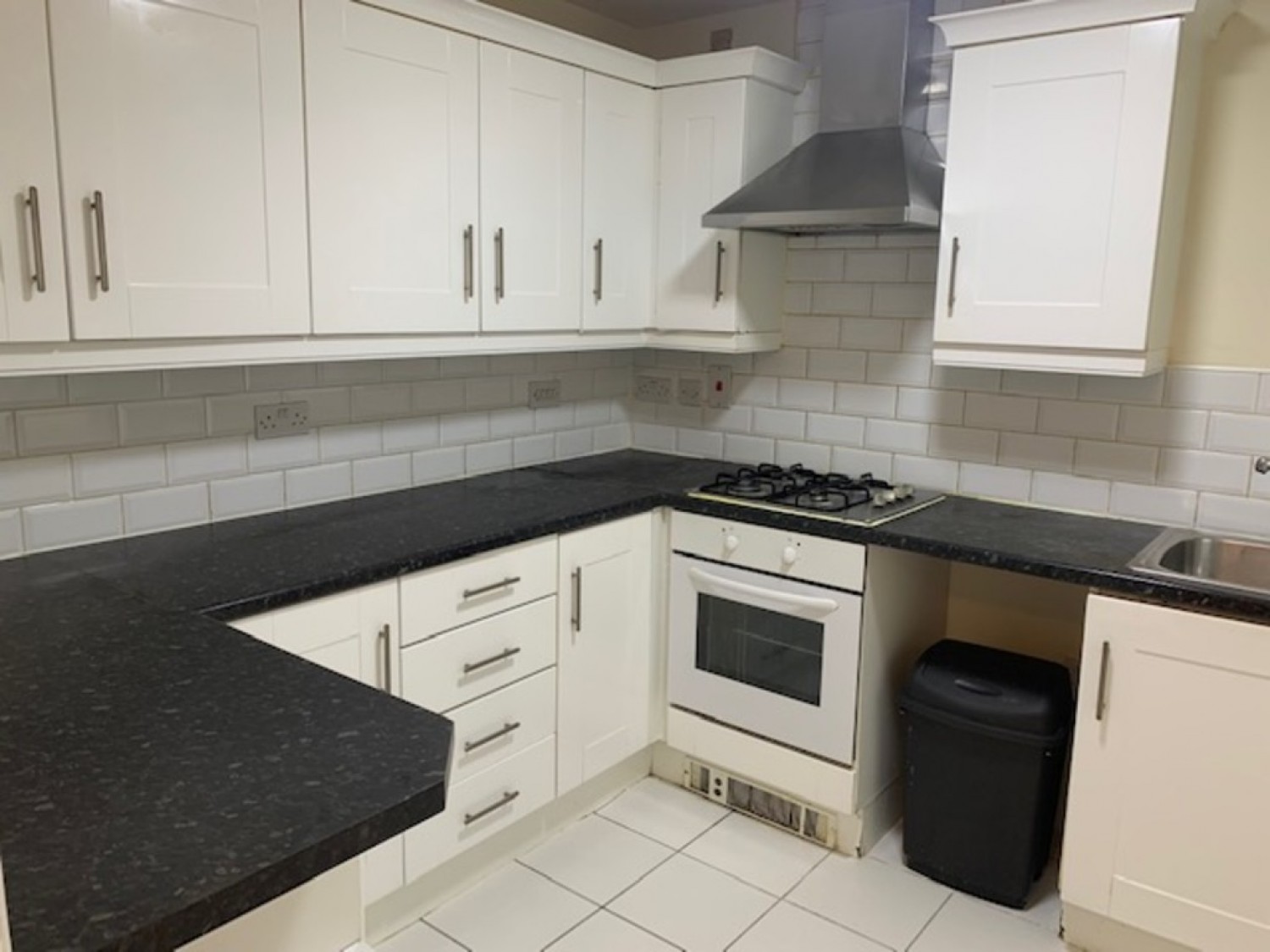 3 bedroom House for Letting Alderglen Road, Cheetham Hill, Manchester