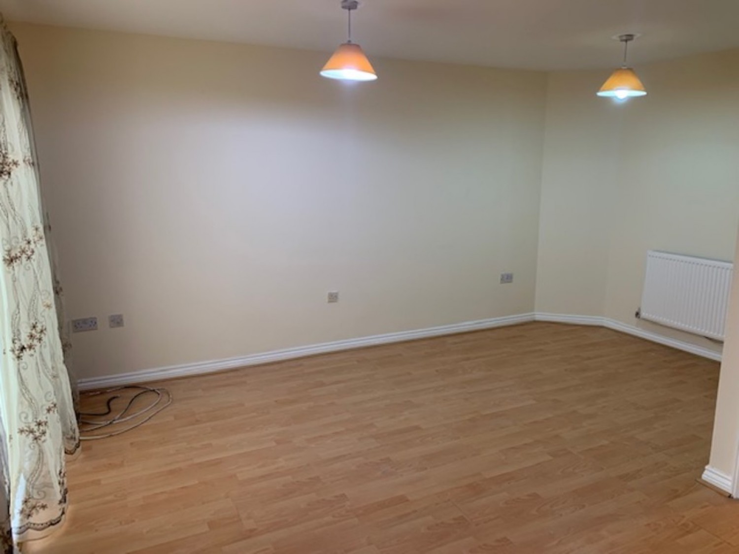 3 bedroom House for Letting Alderglen Road, Cheetham Hill, Manchester