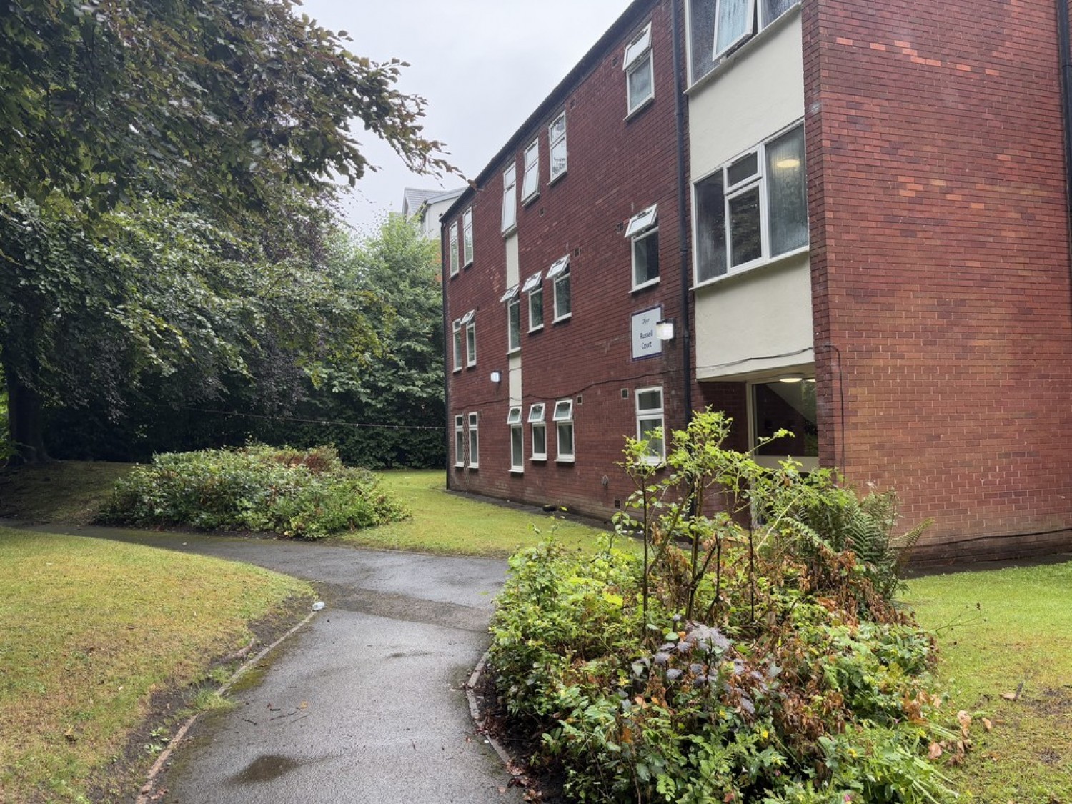 2 bedroom Flat for Letting Upper Chorlton Road, Whalley Range, Manchesteer