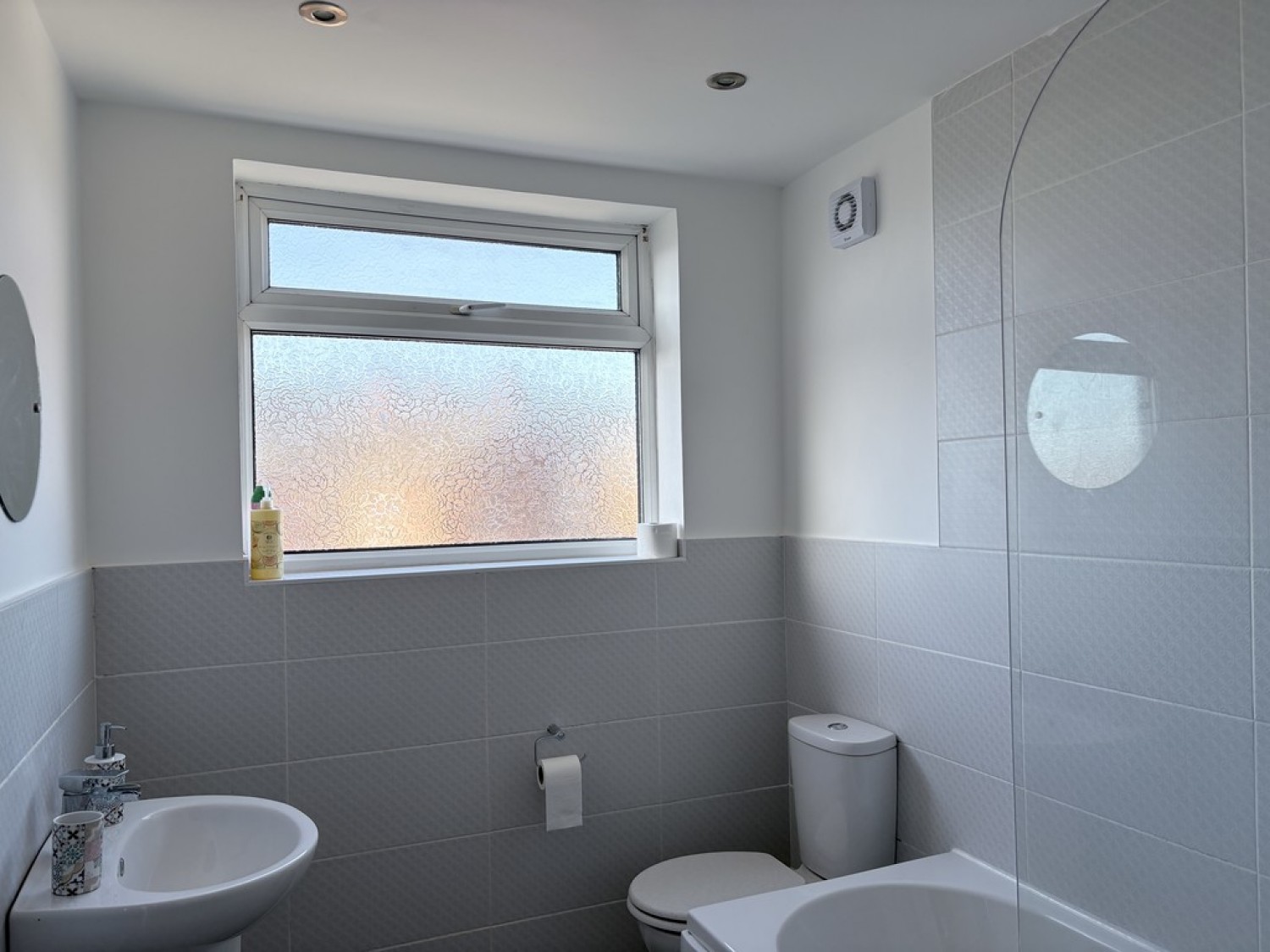 2 bedroom House for Letting Barnsley Street, Stockport, Greater Manchester