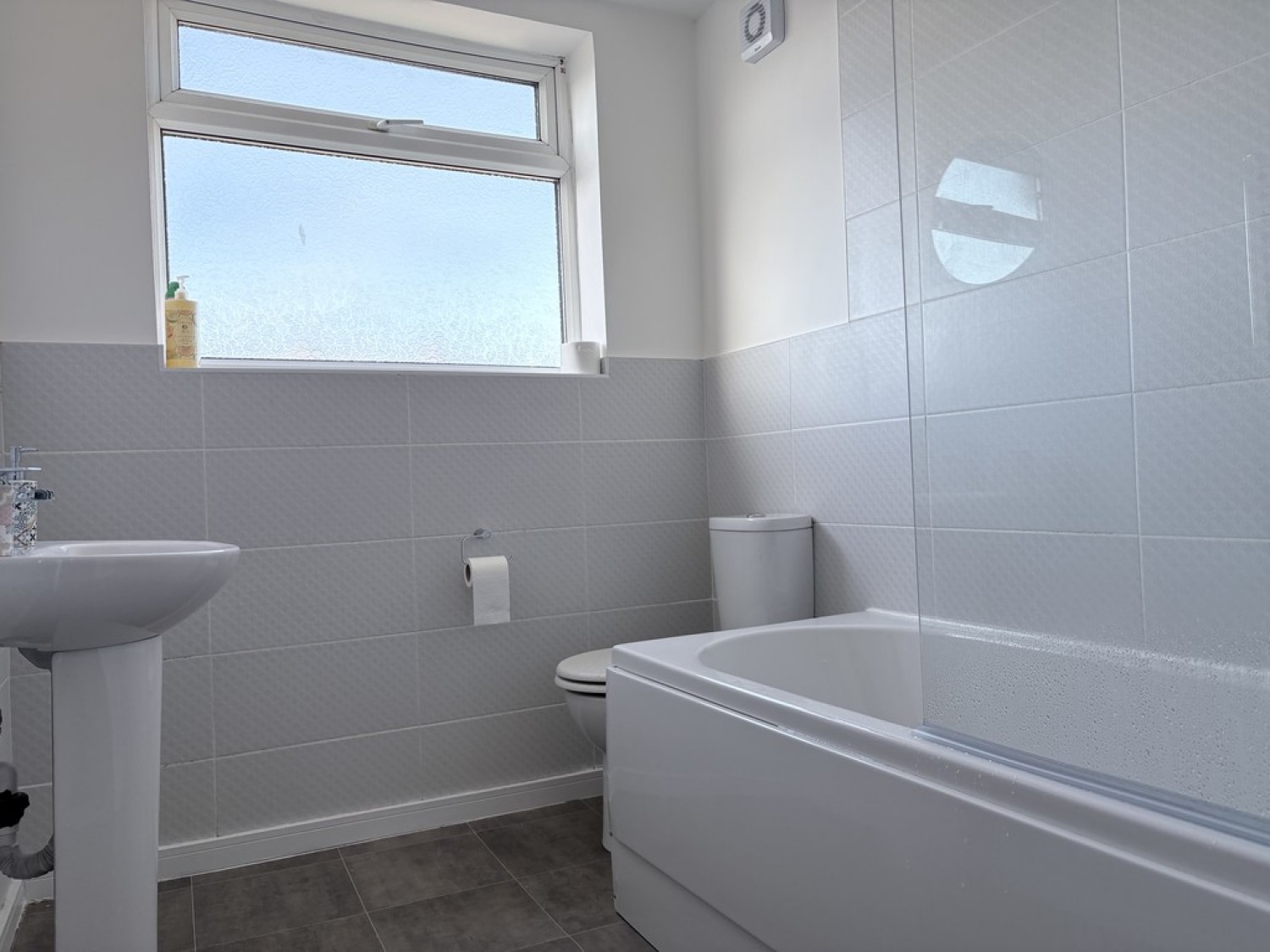 2 bedroom House for Letting Barnsley Street, Stockport, Greater Manchester