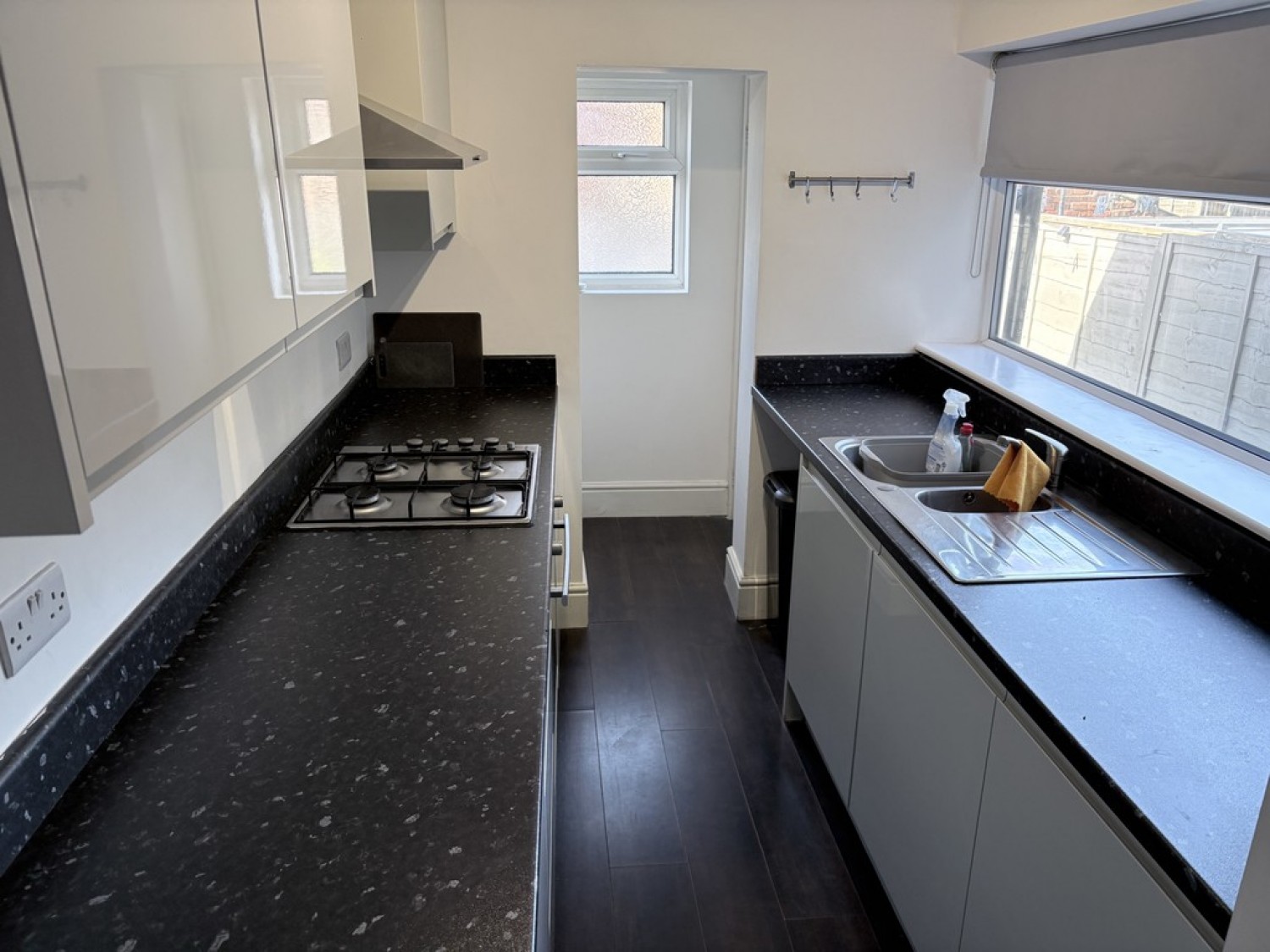 2 bedroom House for Letting Barnsley Street, Stockport, Greater Manchester