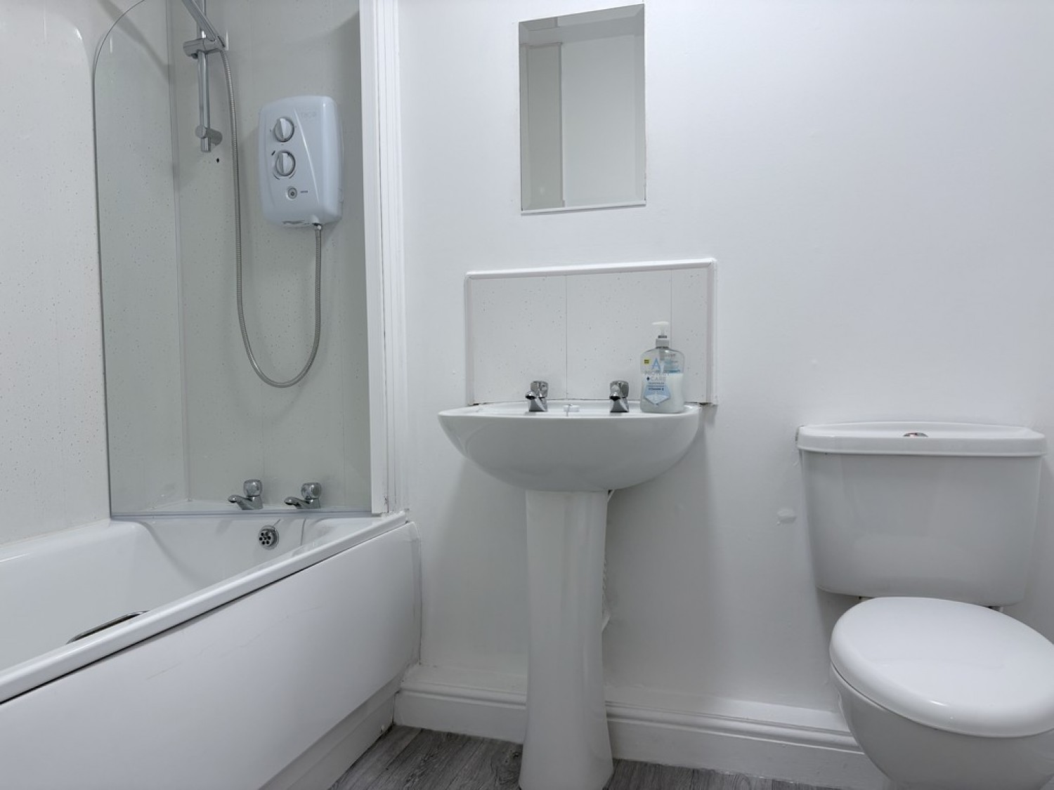 2 bedroom Flat for Letting Cypress Street, Stretford, Manchester