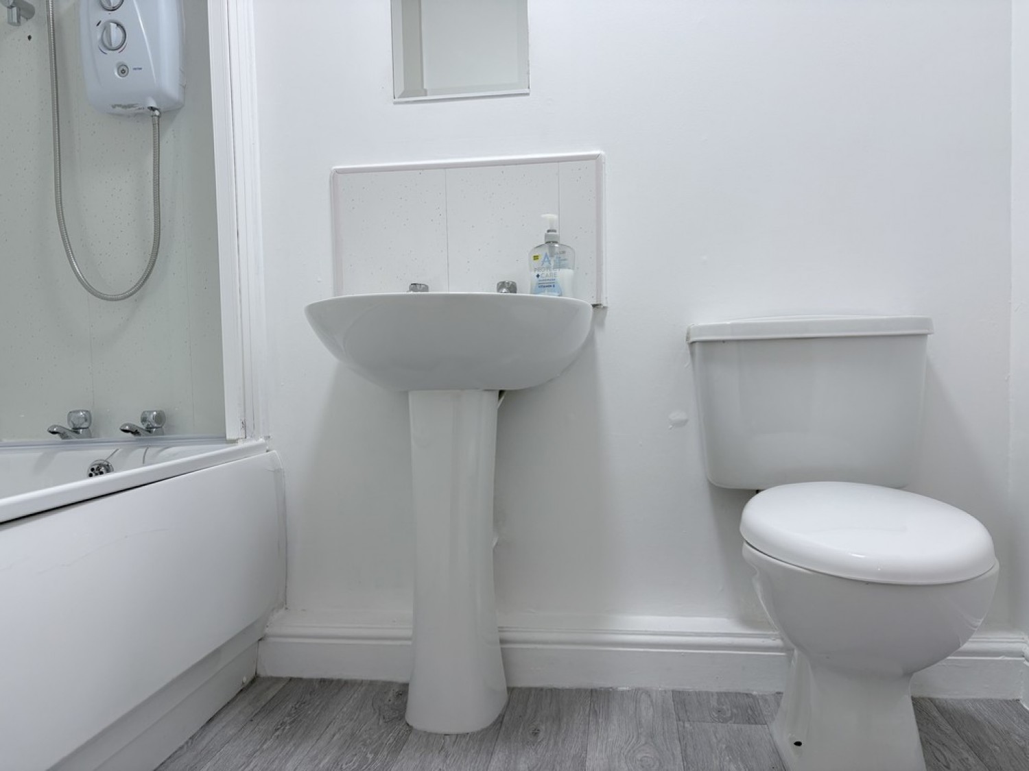 2 bedroom Flat for Letting Cypress Street, Stretford, Manchester