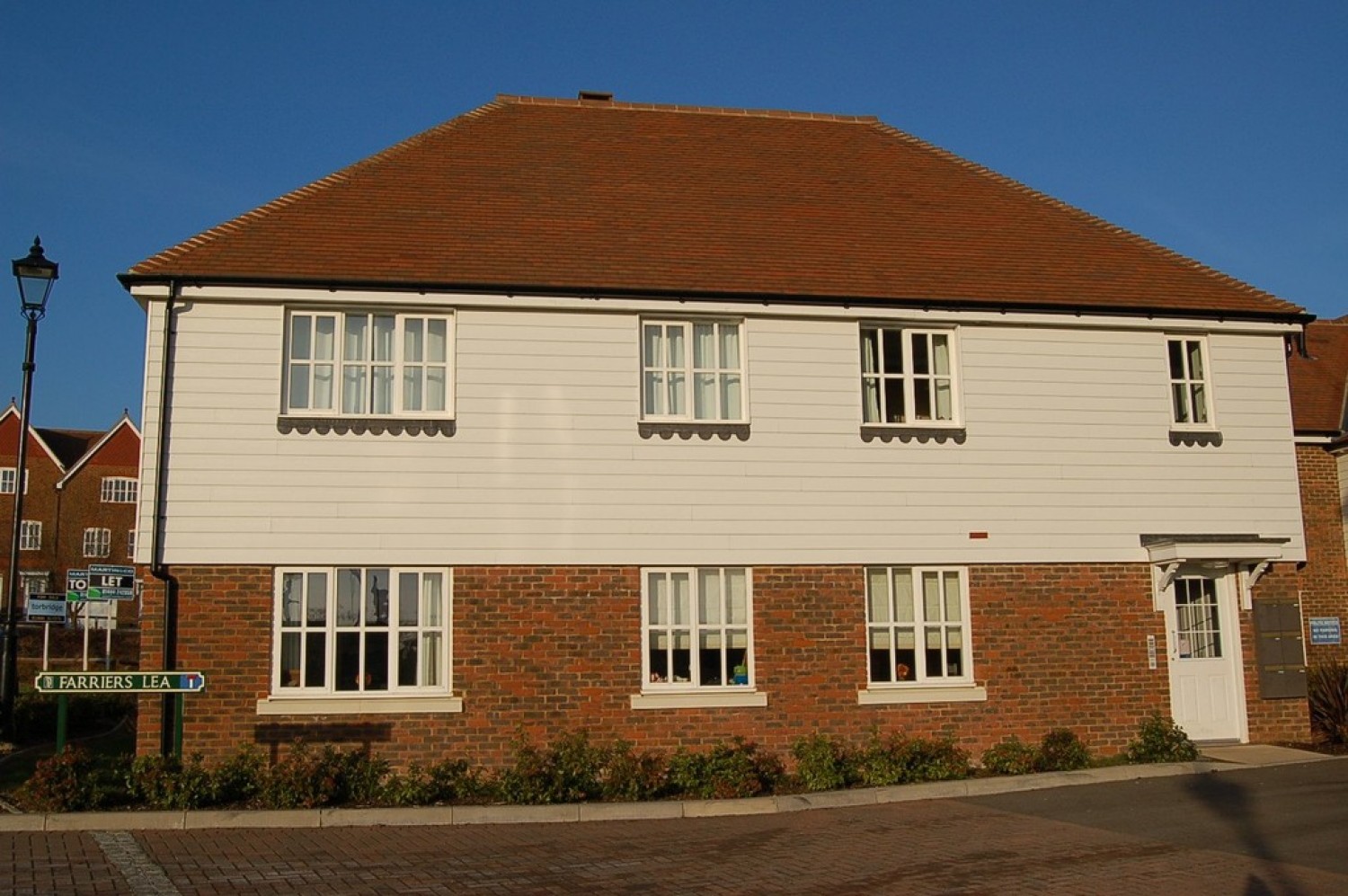 Farriers Lea, Bolnore Village