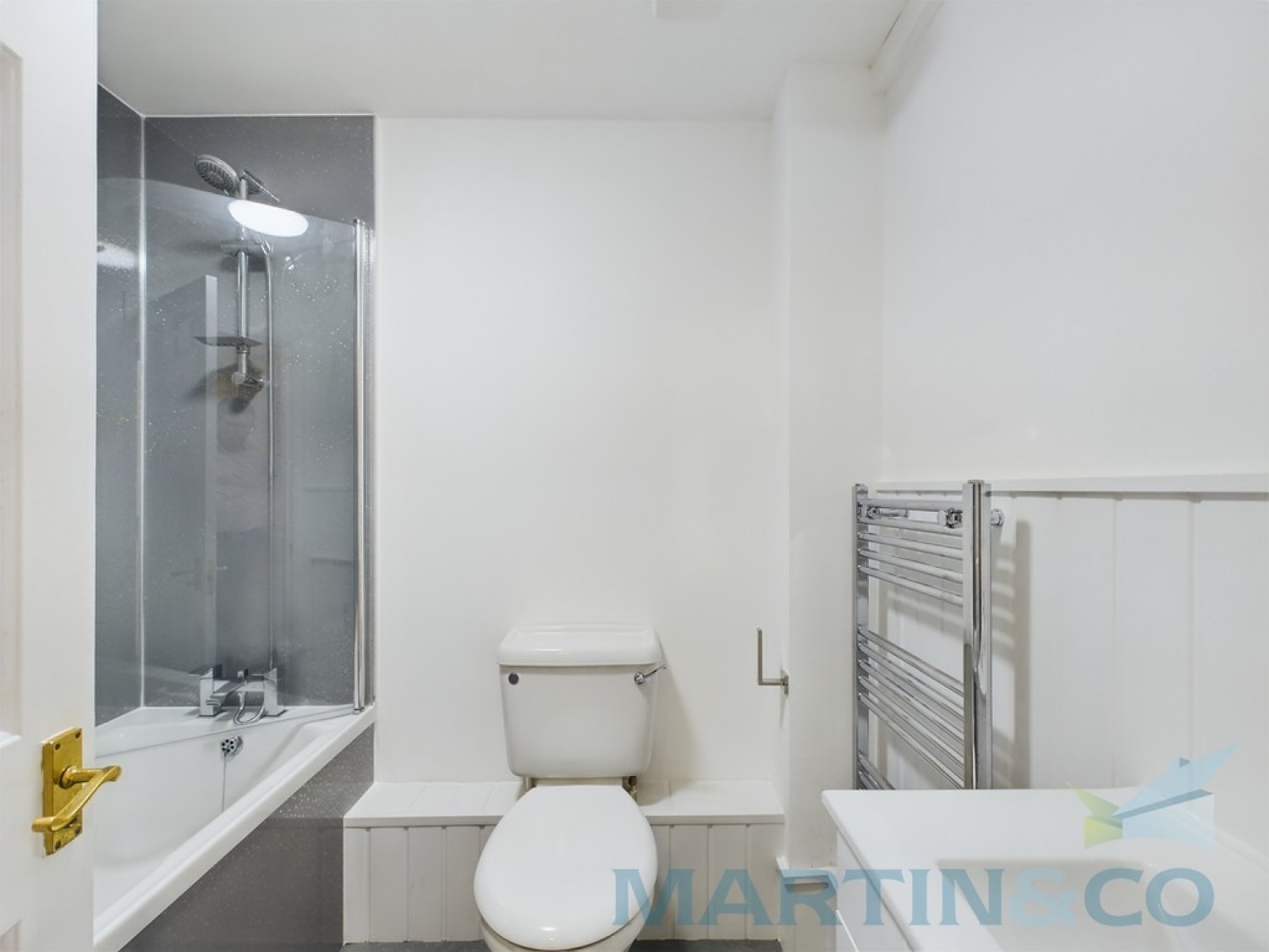 2 bedroom Flat in Trevelyan Place, Heath Road