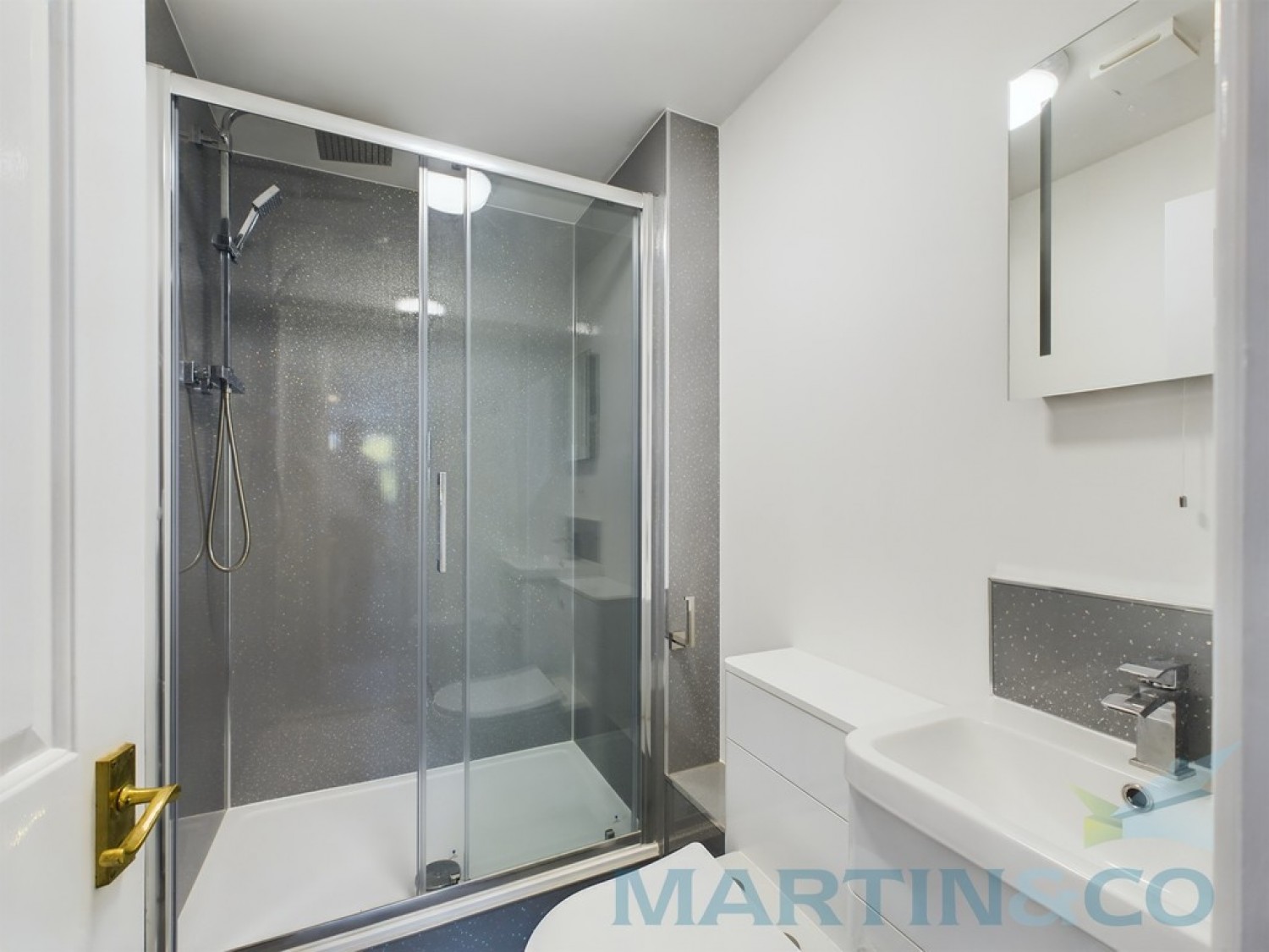 2 bedroom Flat in Trevelyan Place, Heath Road