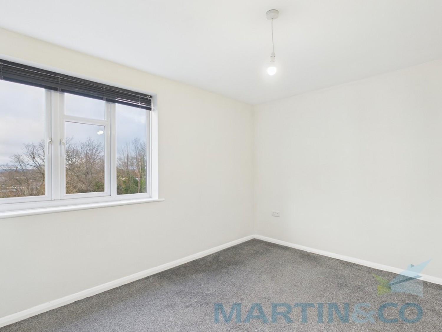 2 bedroom Flat in Keymer Court,