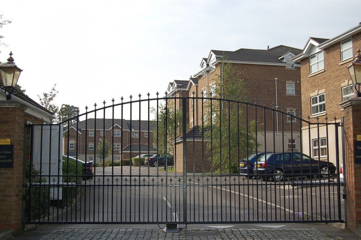 Trevelyan Place, Heath Road