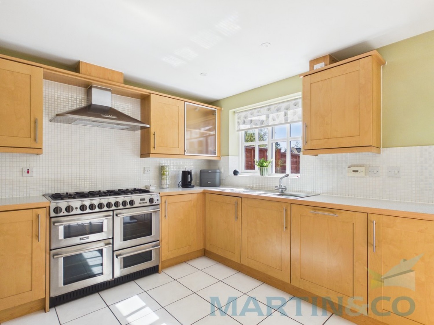 3 bedroom House for Letting Updown Hill, Bolnore Village