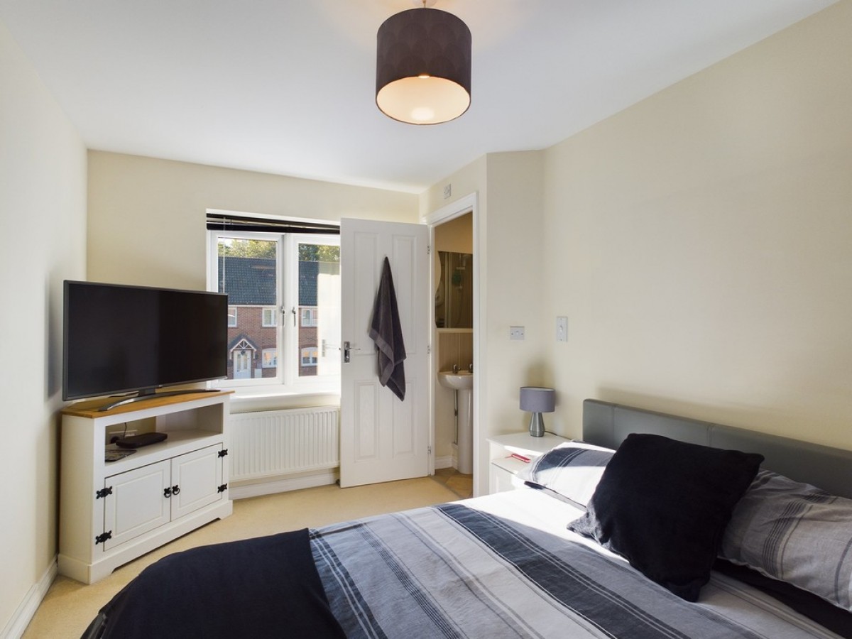 Orchard Close, Burgess Hill