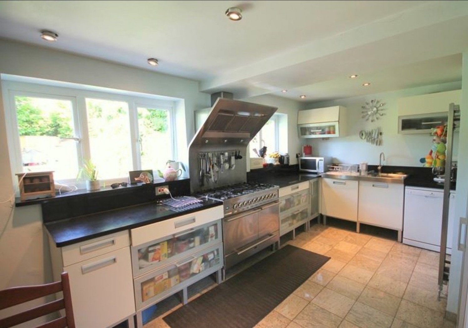 4 bedroom House for Letting Chaloner Road, Lindfield