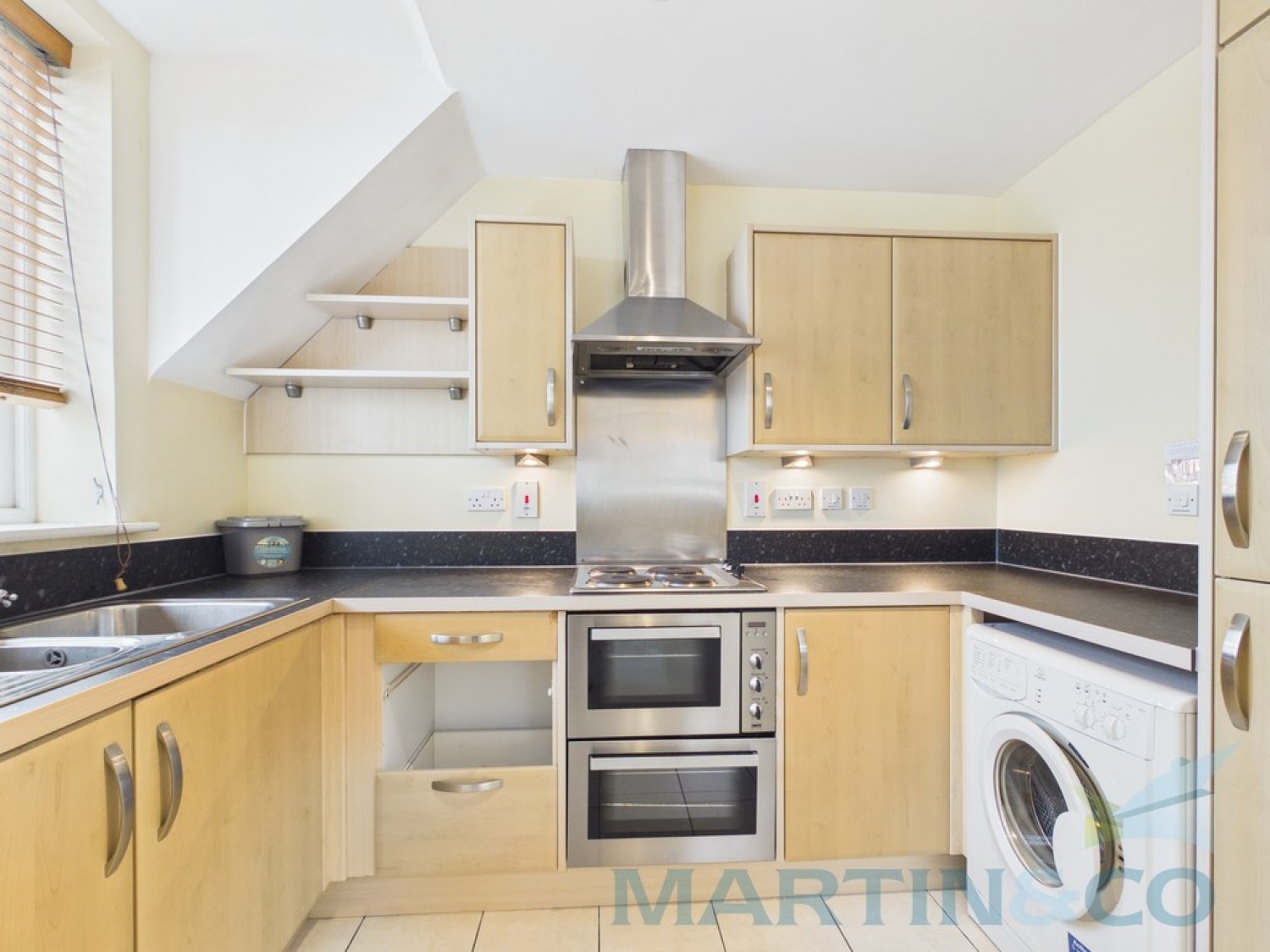 1 bedroom Flat for Letting Bolnore Village, Haywards Heath