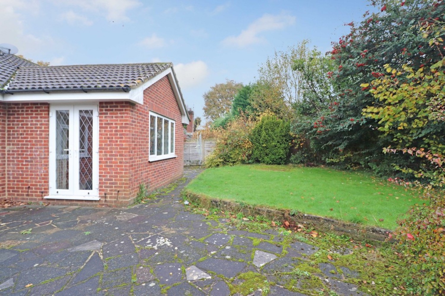 3 bedroom Bungalow for Sale Folders Close, Burgess Hill