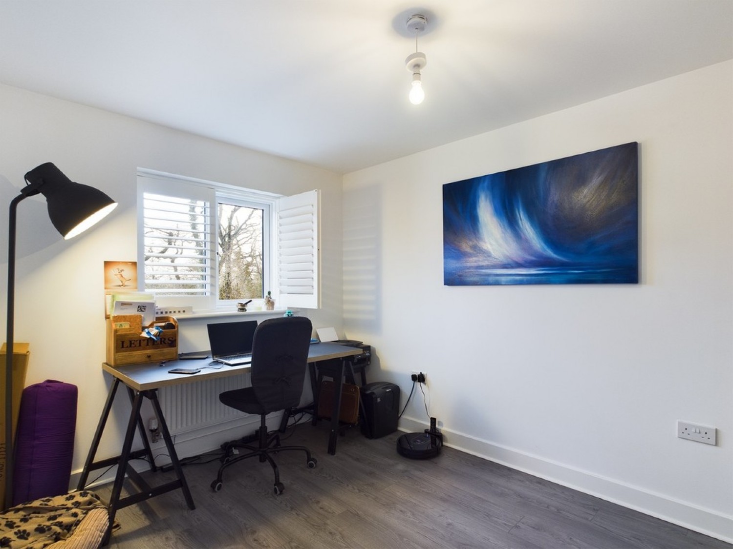 Larkspur Drive, Burgess Hill