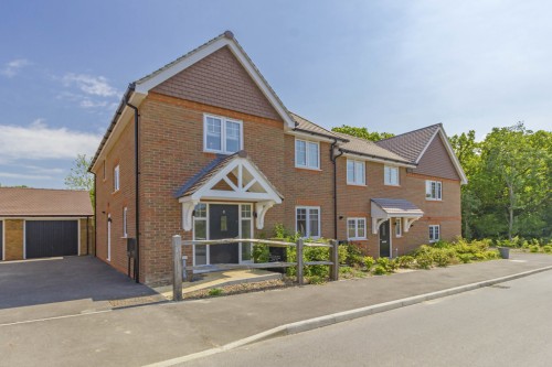 Charters Gate, Wivelsfield