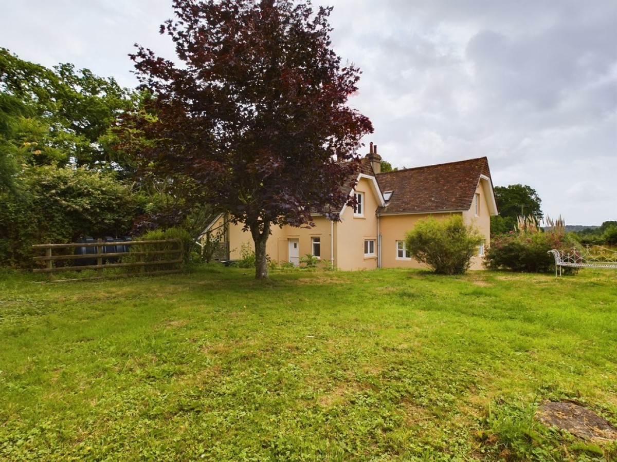 Bineham Lodge
