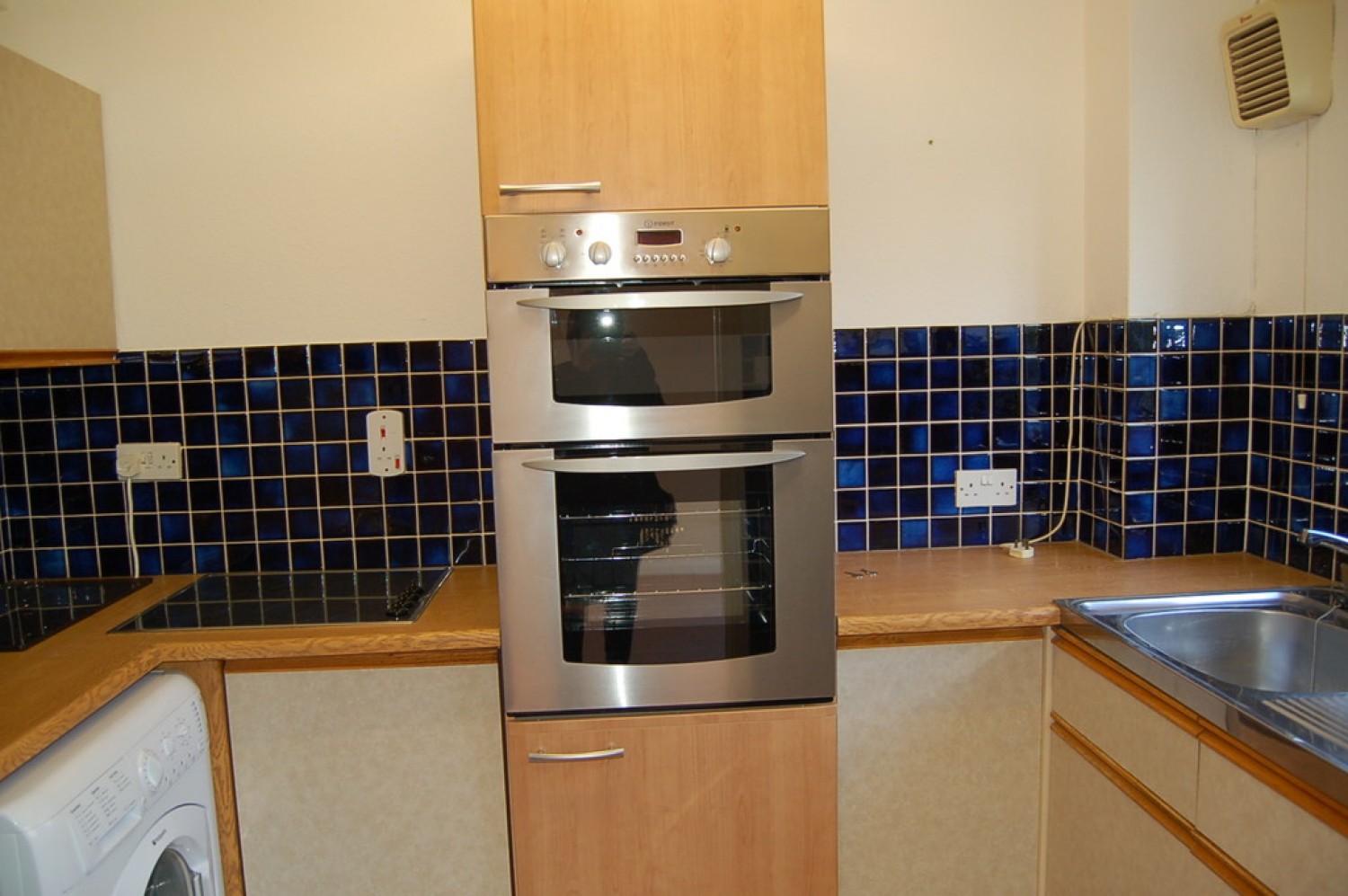 3 bedroom House for Sale Wealden Way, Haywards Heath