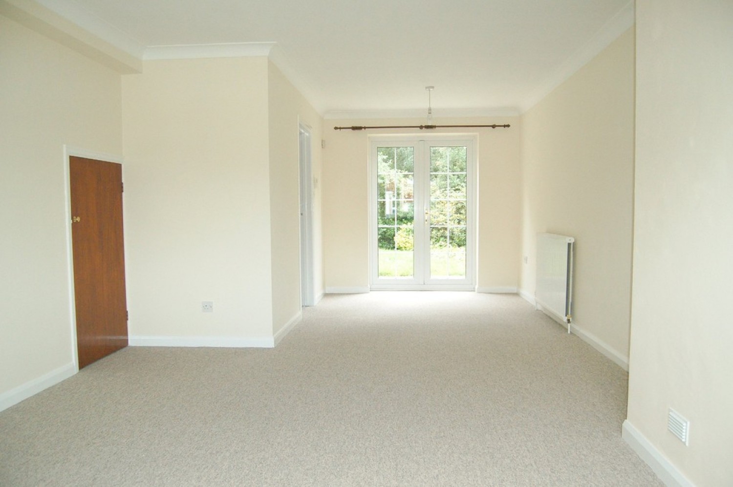 3 bedroom House for Sale Wealden Way, Haywards Heath