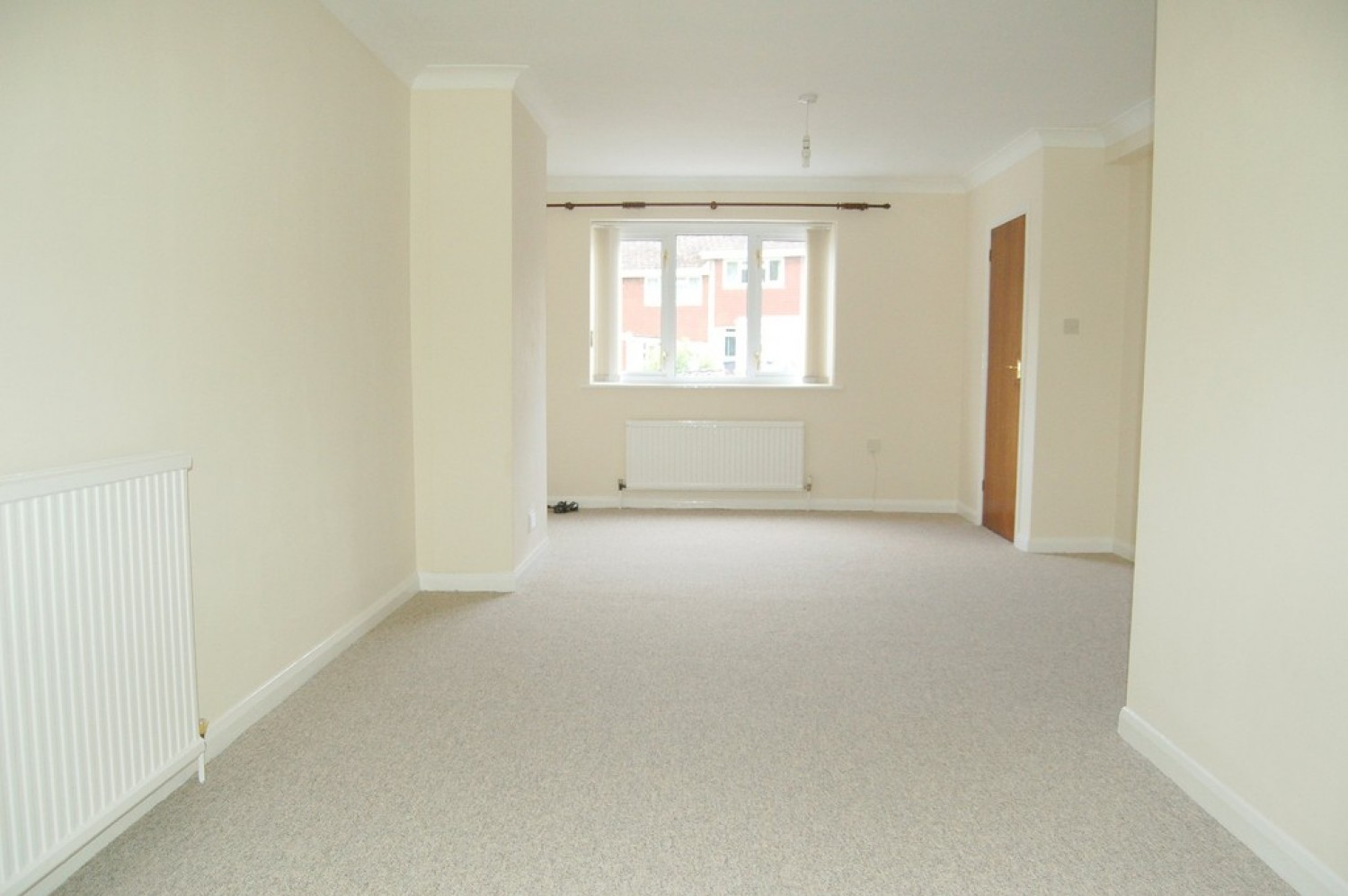 3 bedroom House for Sale Wealden Way, Haywards Heath