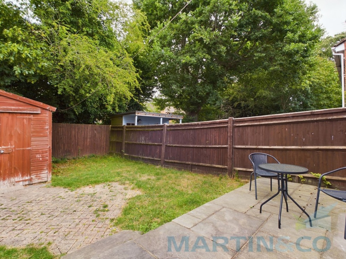 Burdocks Drive , Burgess Hill