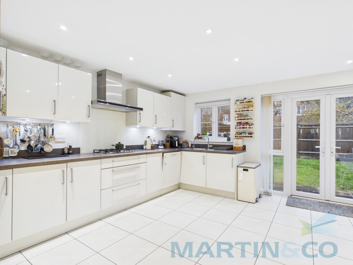 Batt Street, Burgess Hill