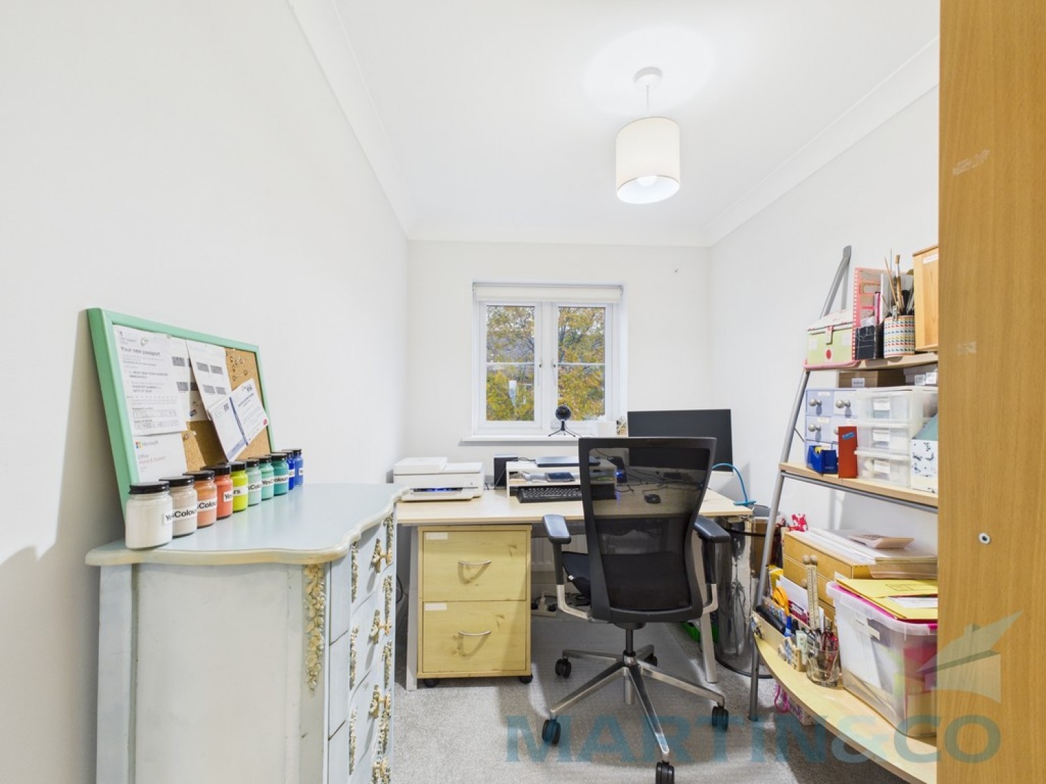 4 bedroom House in Batt Street, Burgess Hill