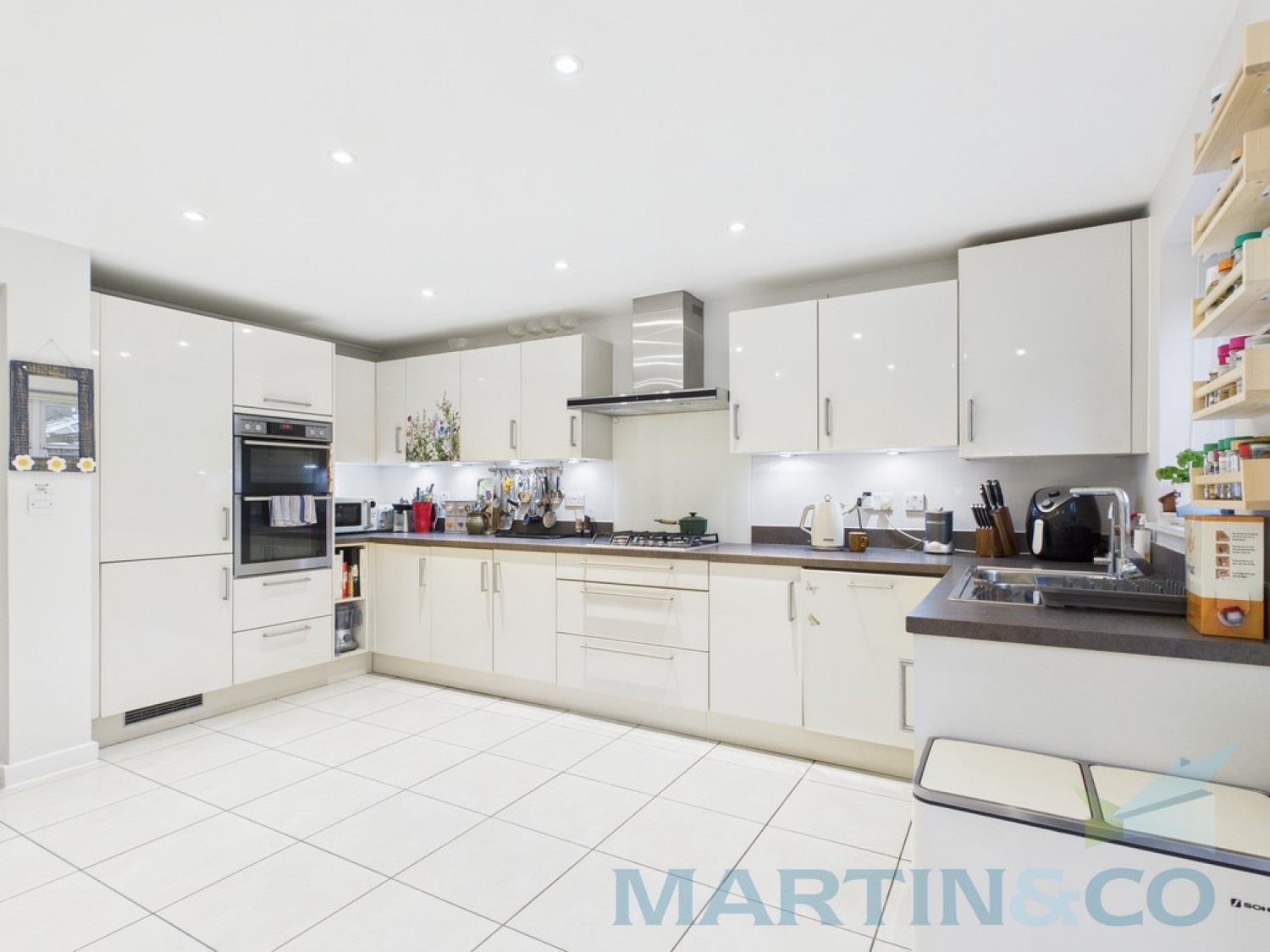 4 bedroom House in Batt Street, Burgess Hill