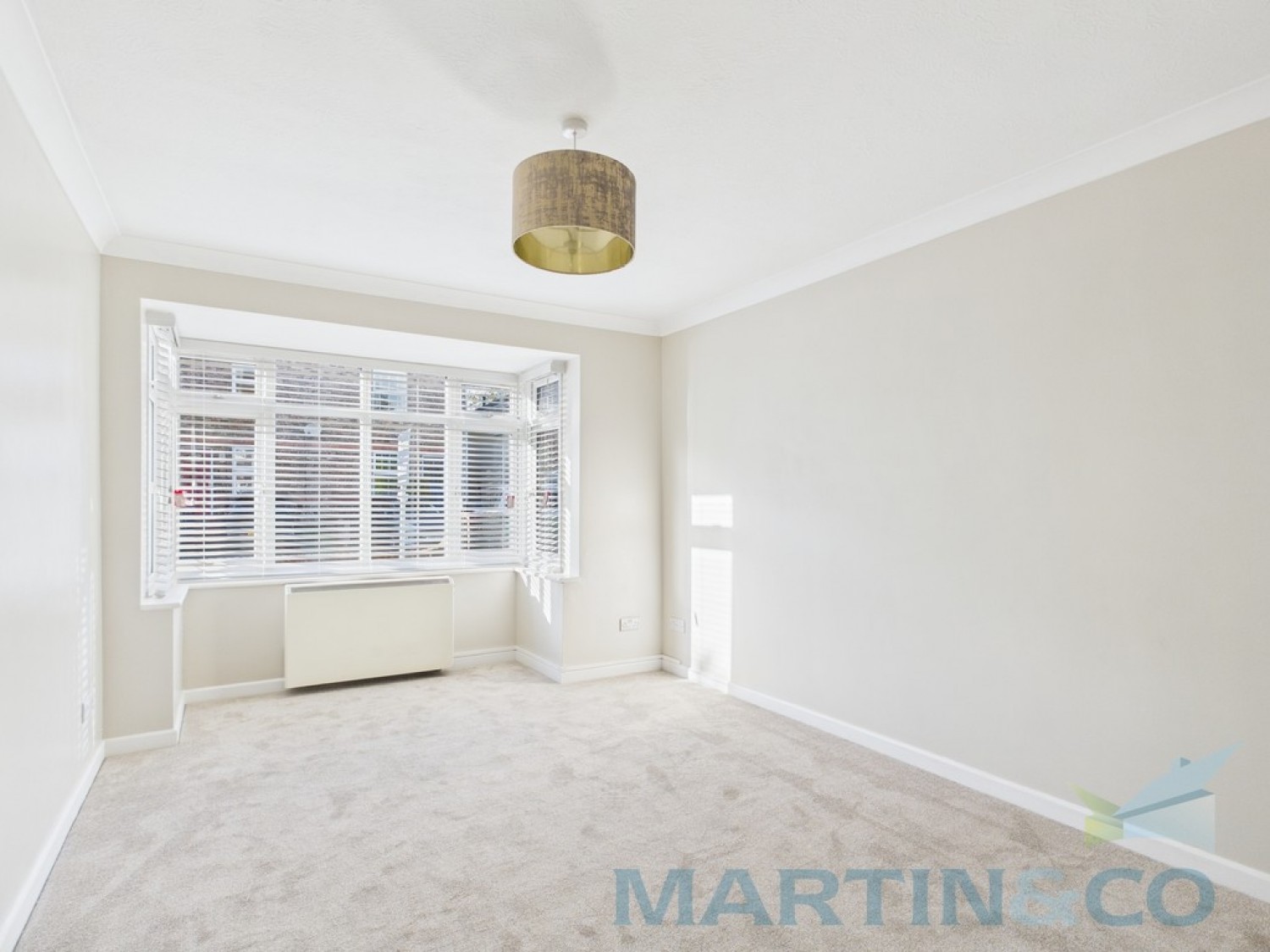 1 bedroom Flat for Sale Junction Road, 34 Junction Road, Burgess Hill, West Sussex