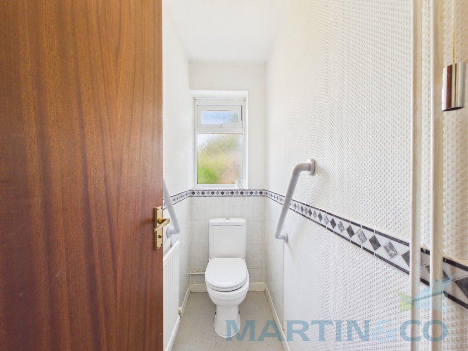 3 bedroom Bungalow for Sale Firtoft Close, Burgess Hill