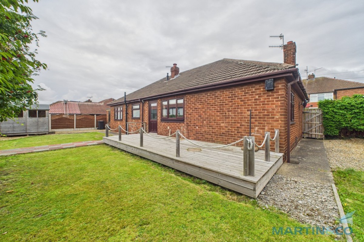 Hollymead Drive, Guisborough