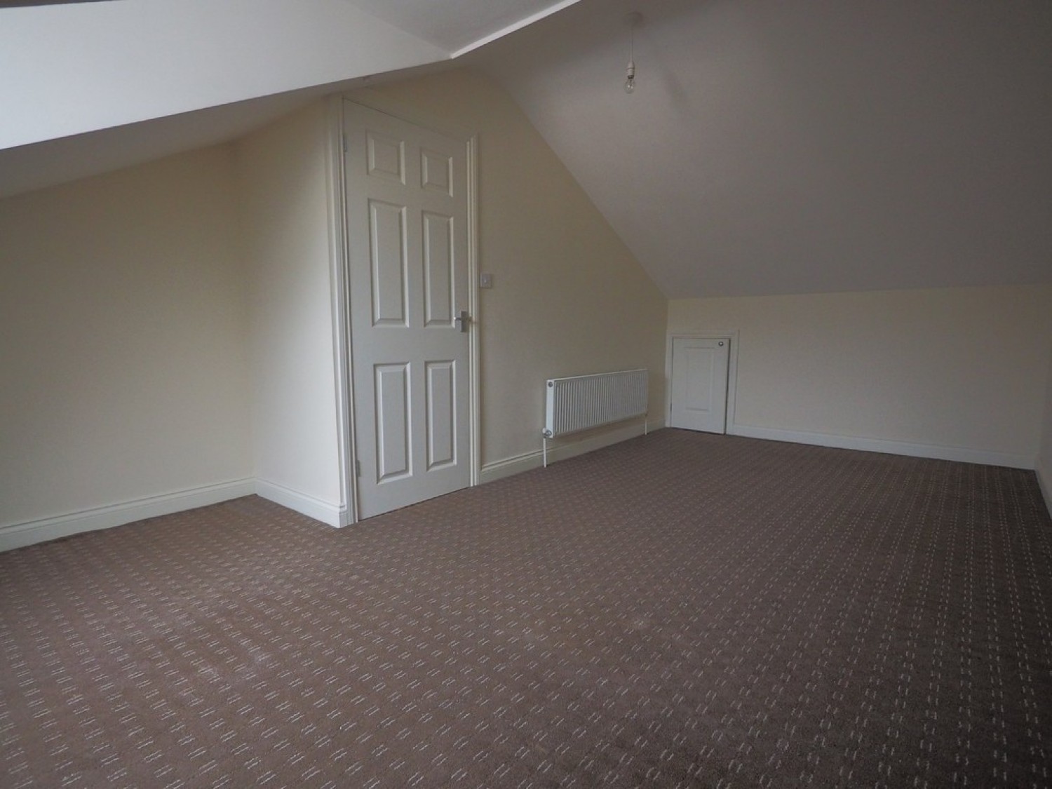 High Street, Lazenby