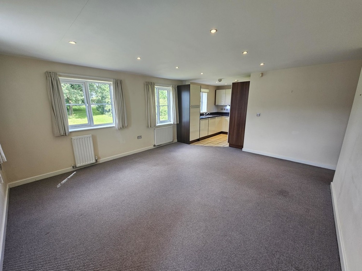 2 bedroom Flat for Letting Chaloner Hall Apartments