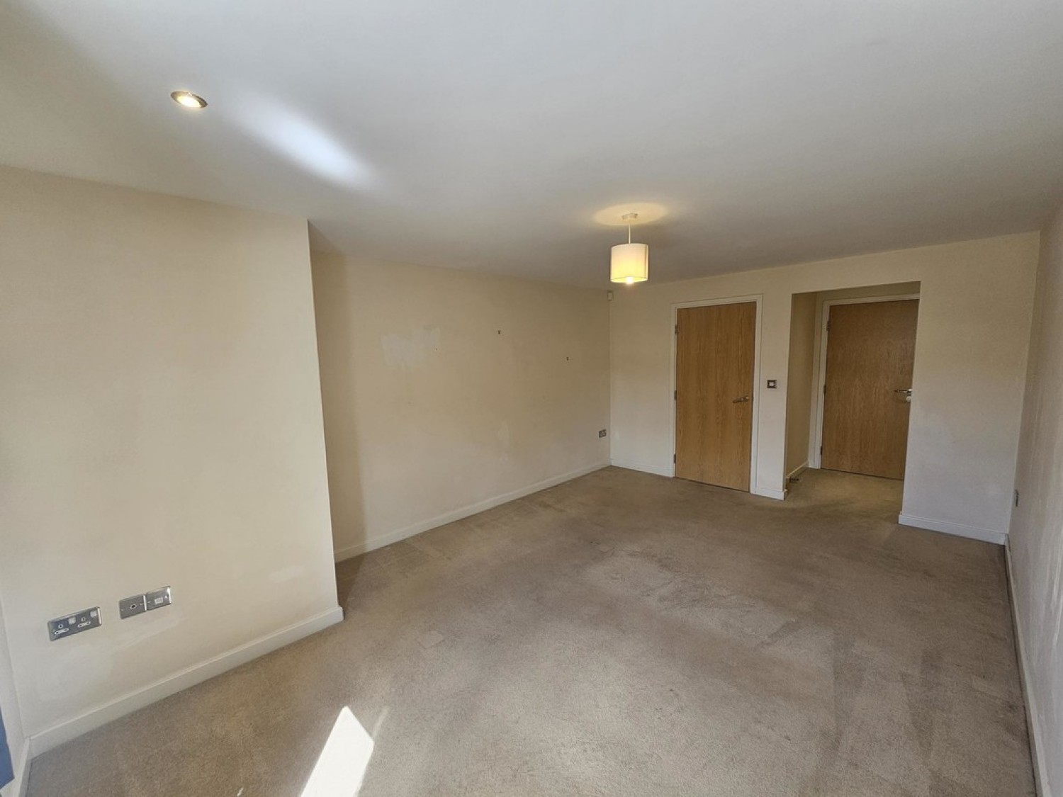 2 bedroom Flat for Letting Chaloner Hall Apartments