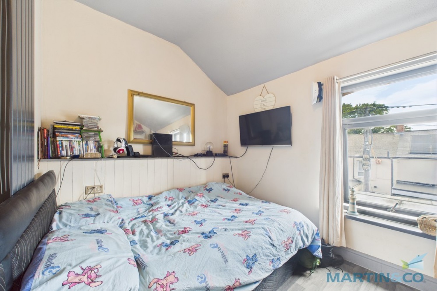 Charltons, Saltburn-by-the-Sea