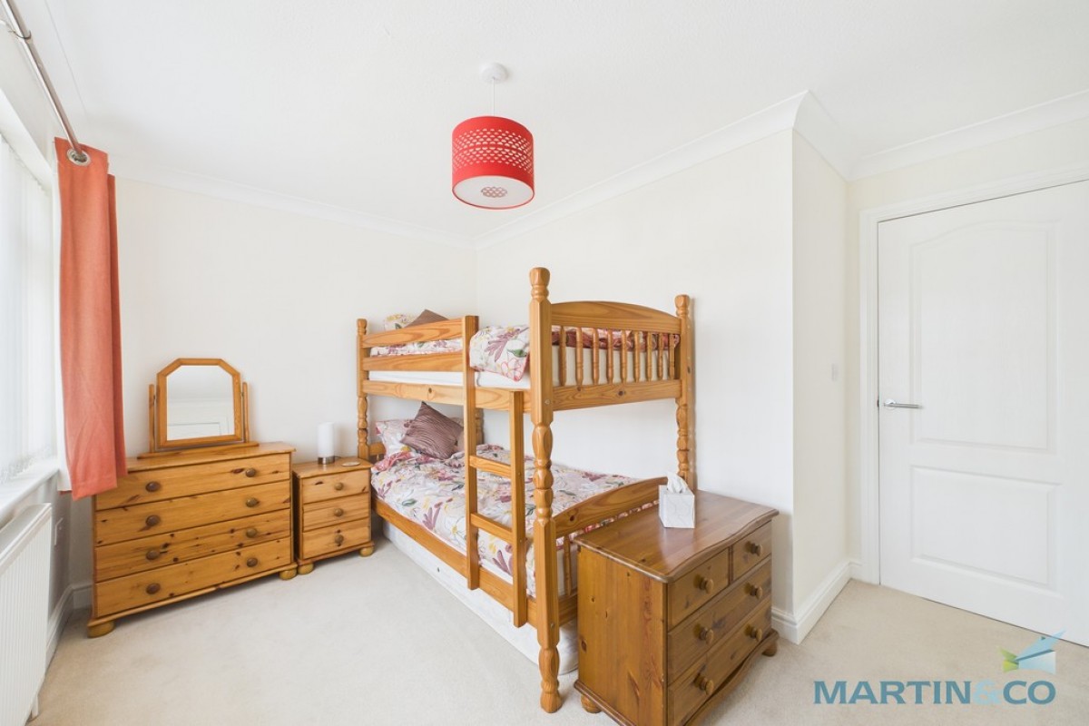 Eglinton Avenue, Guisborough