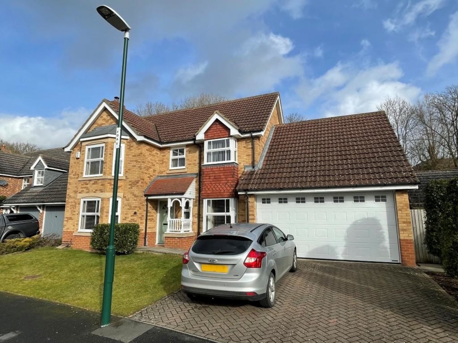 4 bedroom House in Roseberry Mount, Guisborough