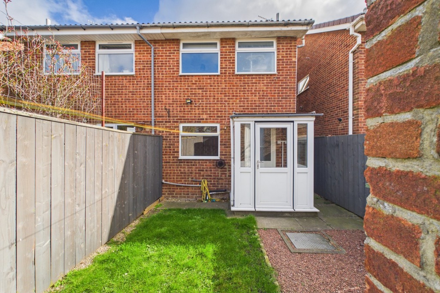 2 bedroom House for Sale Carlow Close, Guisborough