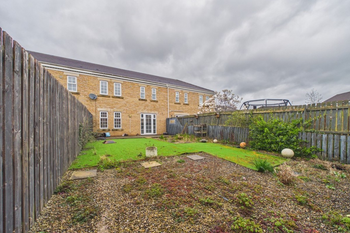 Trecastell, Ingleby Barwick