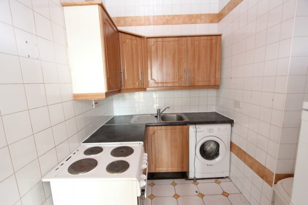 GOVANHILL, ALLISON STREET, G42 8RY - UNFURNISHED