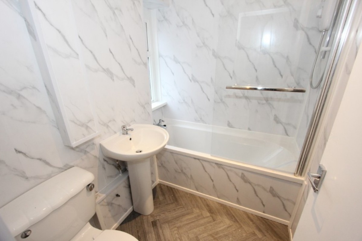 KINGSPARK, CURTIS AVENUE, G44 4NP - UNFURNISHED