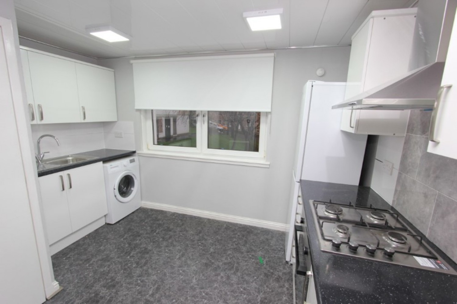 MOUNT FLORIDA, CUMMING DRIVE, G42 9AW - UNFURNISHED