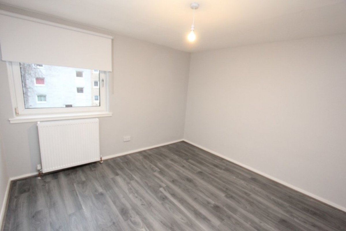 MOUNT FLORIDA, CUMMING DRIVE, G42 9AW - UNFURNISHED